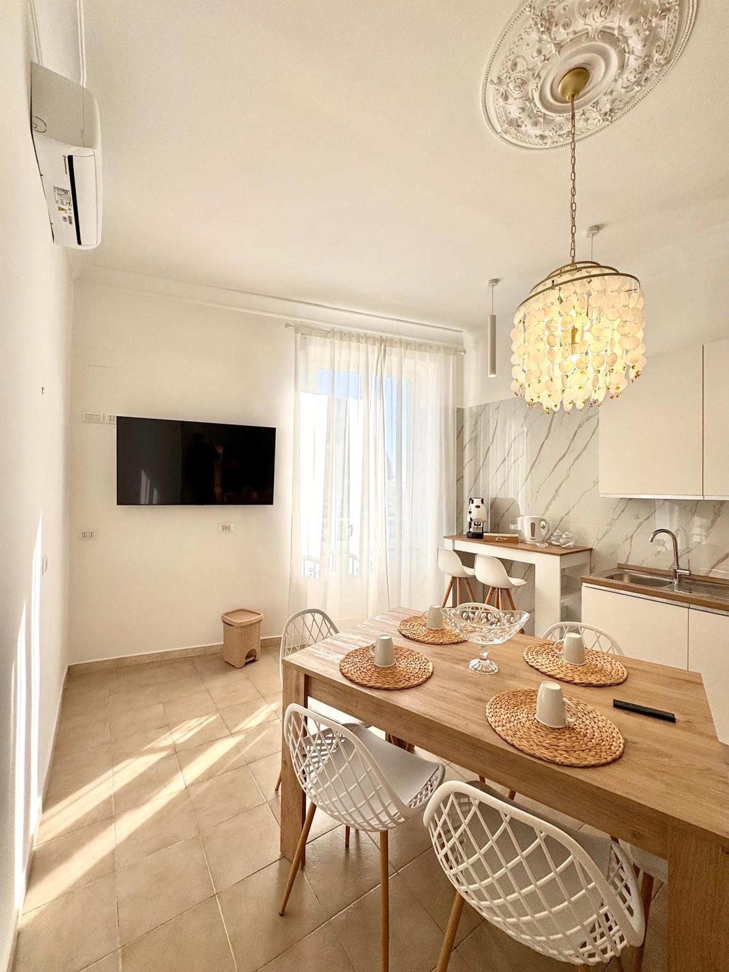 Galasso Apartments Неаполь Екстер'єр фото